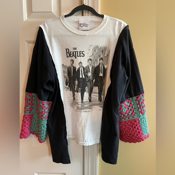 Morgan Factory Tops - MORGAN FACTORY Upcycled Beatles crochet sleeve box top OS